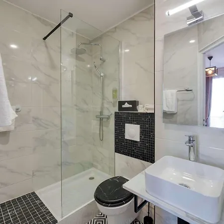 De Belfort 3* Paris