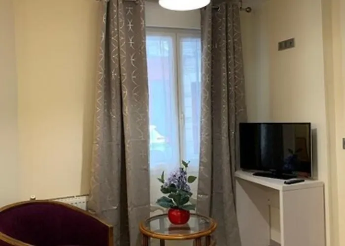 De Belfort 3* פריז